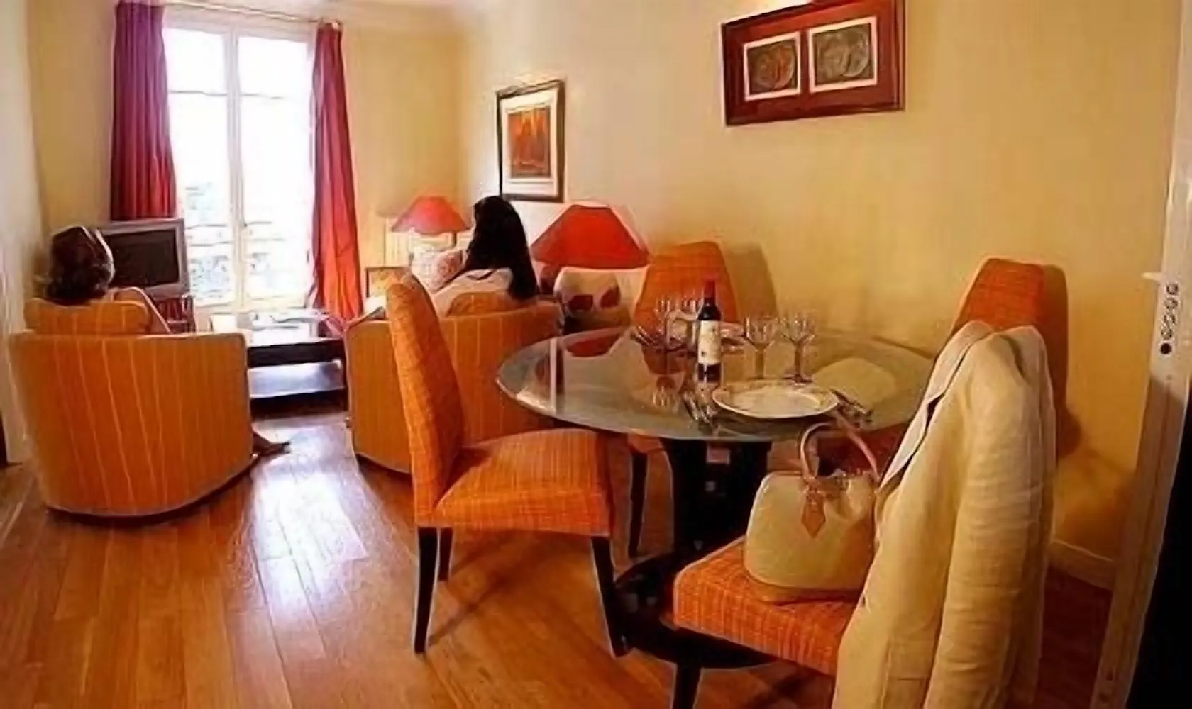 Hotel Suites Unic Renoir Saint-Germain Parigi