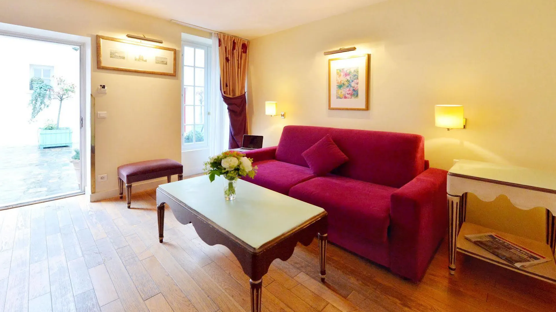 Hotel Suites Unic Renoir Saint-Germain Parigi