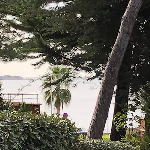 50m T2 Grande Terrasse Vue Climatisé Piscine Chauffée, Parking Clos Gratuit , Sanary-sur-Mer Frankreich